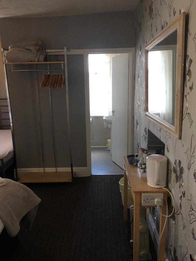 Glenheath Hotel Блекпул Екстериор снимка