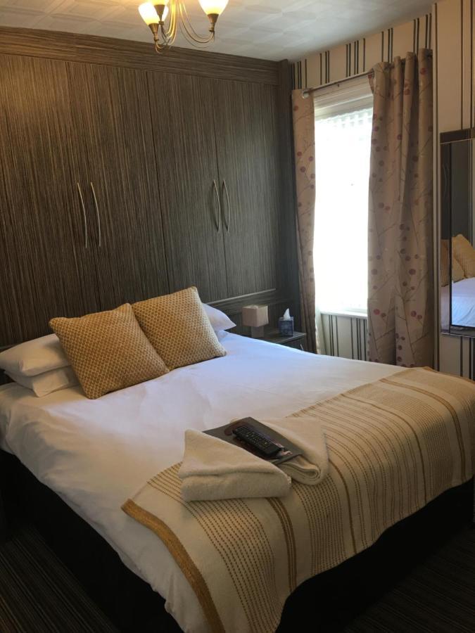 Glenheath Hotel Блекпул Екстериор снимка