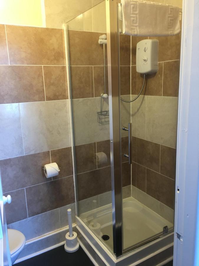Glenheath Hotel Блекпул Екстериор снимка