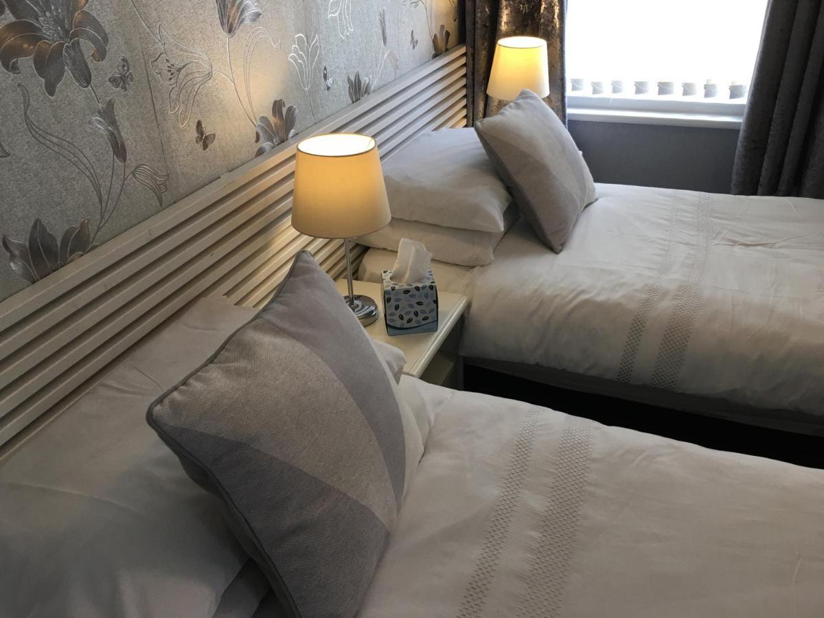 Glenheath Hotel Блекпул Екстериор снимка