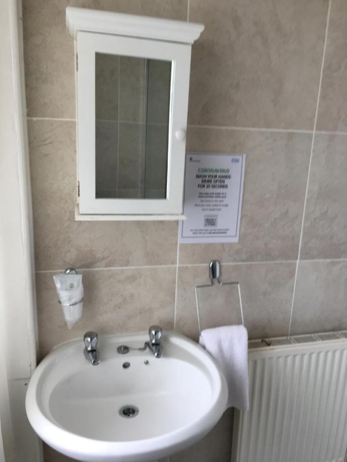 Glenheath Hotel Блекпул Екстериор снимка